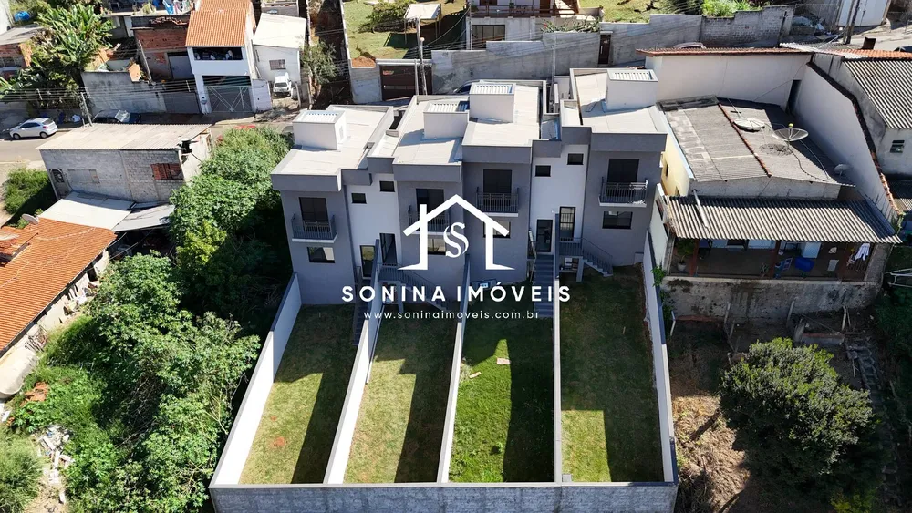 Casa, 2 quartos, 78 m² - Foto 1