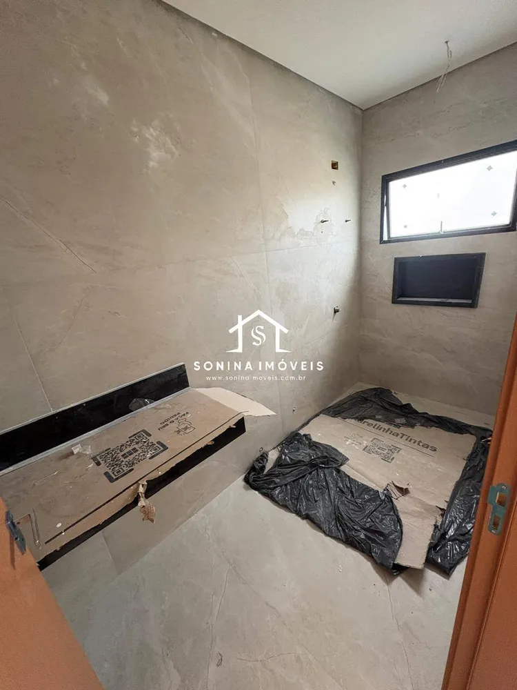 Casa, 3 quartos, 327 m² - Foto 1