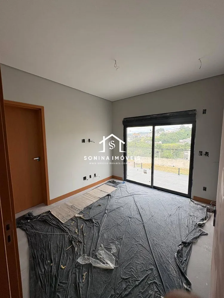 Casa, 3 quartos, 327 m² - Foto 3