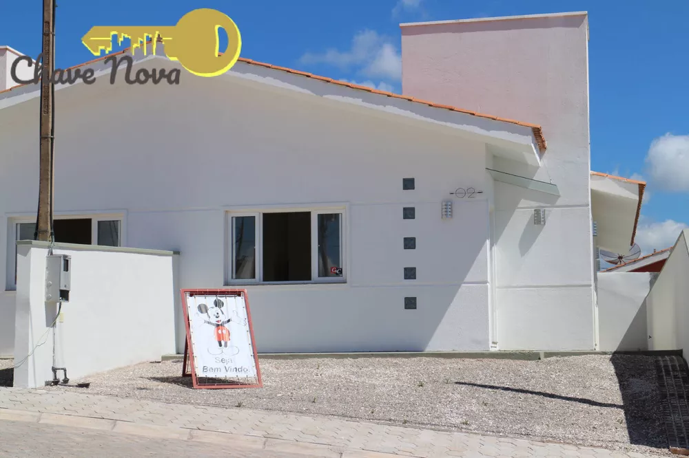 Casa de Condomínio à venda com 3 quartos, 81m² - Foto 1