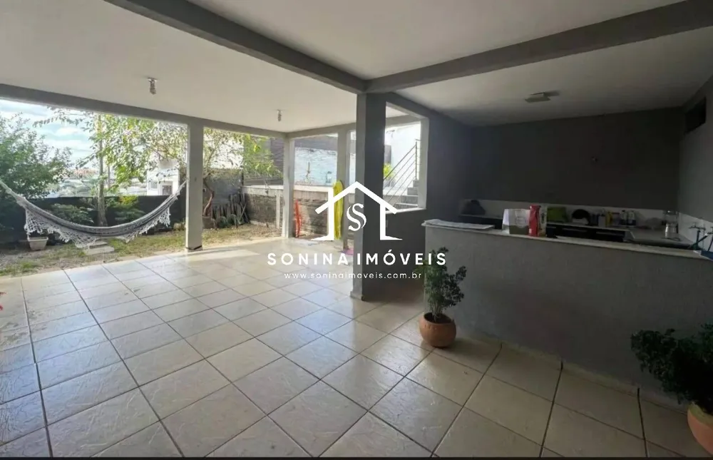 Casa, 3 quartos, 230 m² - Foto 6
