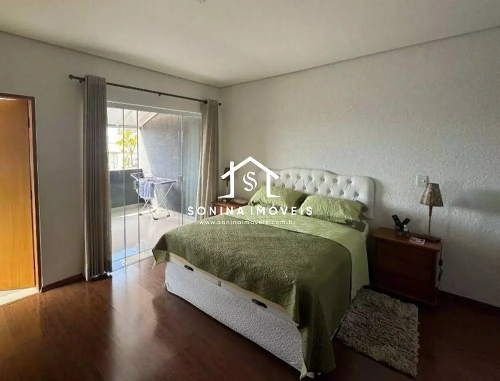 Casa, 3 quartos, 230 m² - Foto 12