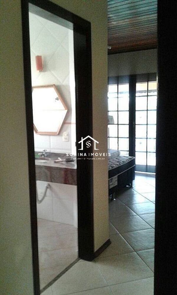 Casa à venda com 3 quartos, 400m² - Foto 8