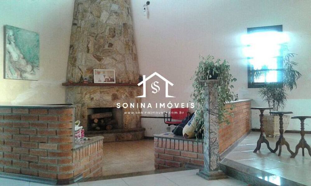 Casa à venda com 3 quartos, 400m² - Foto 5