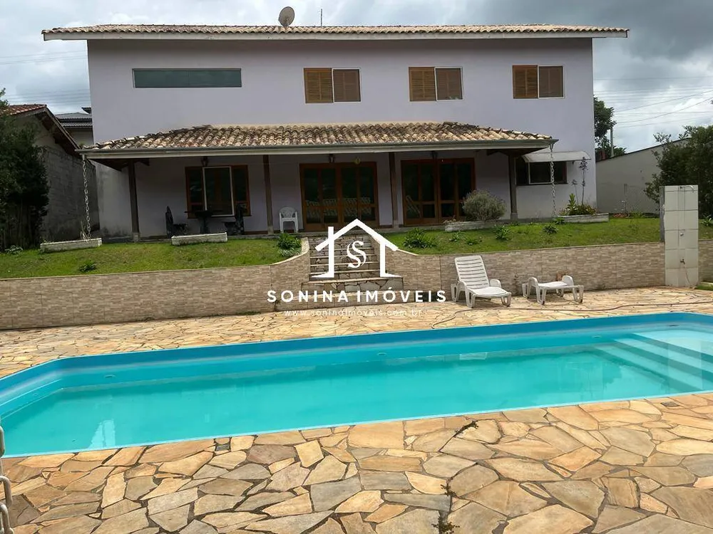 Casa, 5 quartos, 300 m² - Foto 1