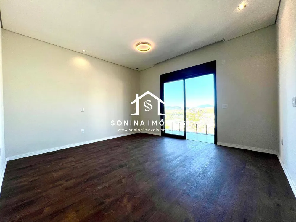 Casa, 3 quartos, 266 m² - Foto 6