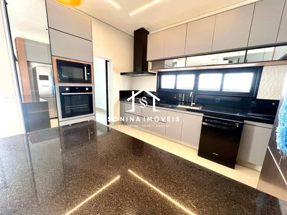 Casa, 3 quartos, 266 m² - Foto 4
