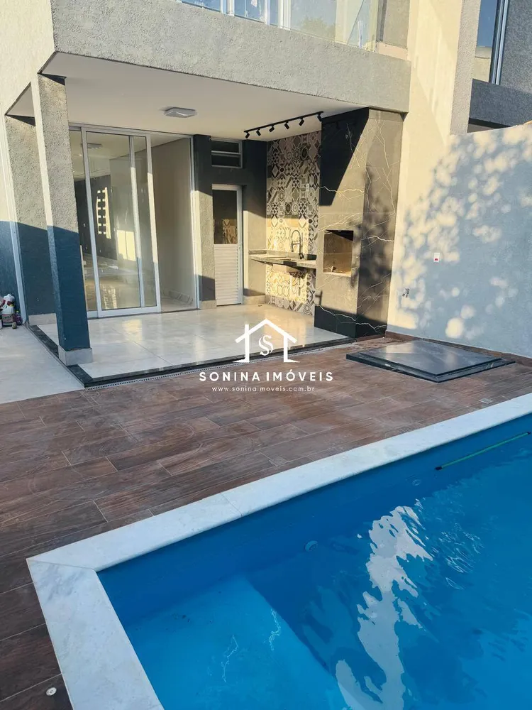 Casa, 3 quartos, 186980 m² - Foto 4
