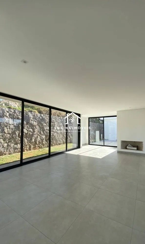 Casa, 3 quartos, 248 m² - Foto 4
