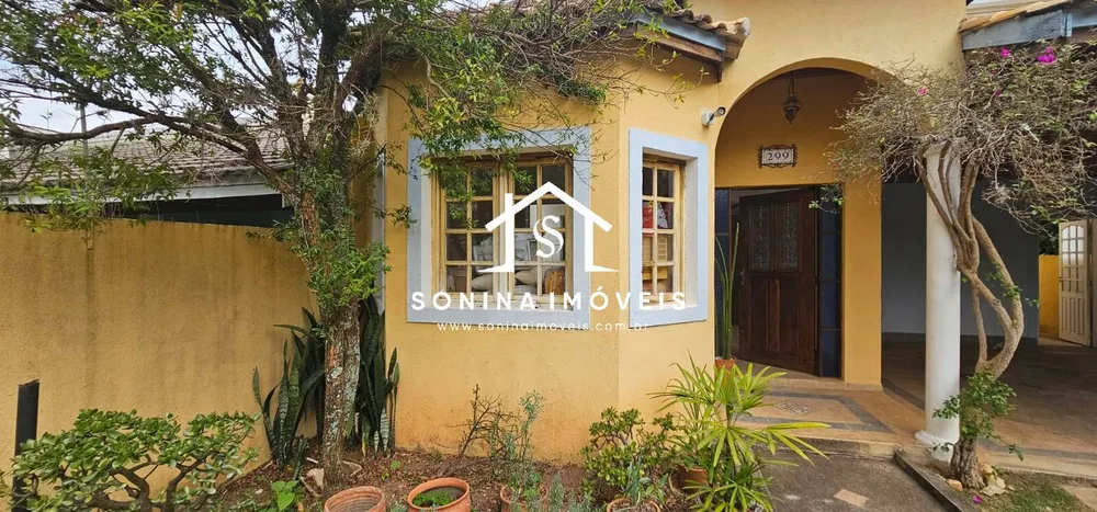 Casa, 3 quartos, 332 m² - Foto 1