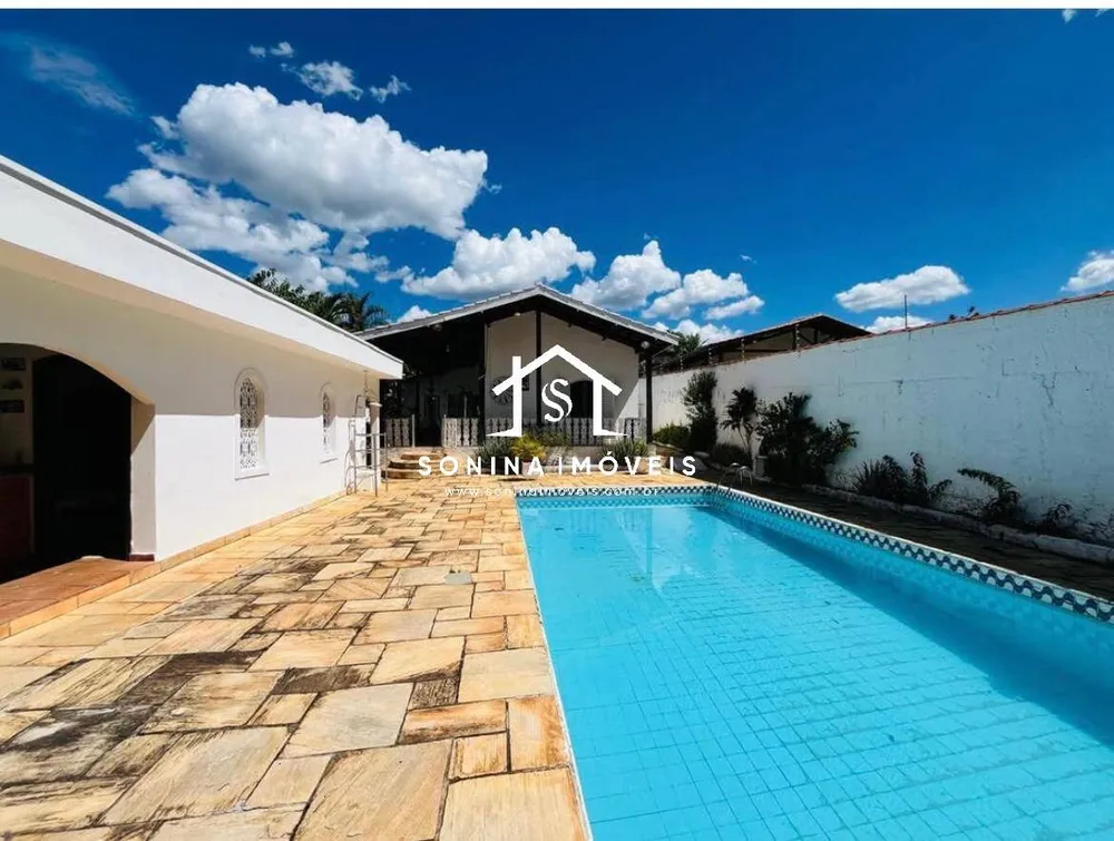 Casa, 6 quartos, 415 m² - Foto 2