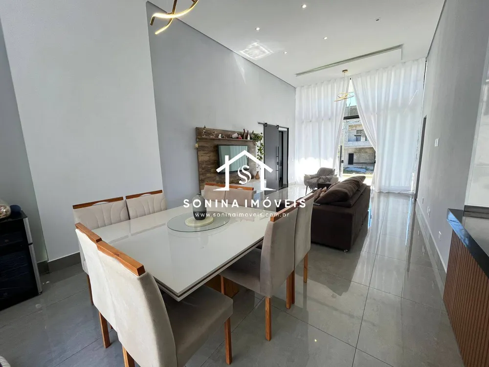 Casa, 3 quartos, 205 m² - Foto 2