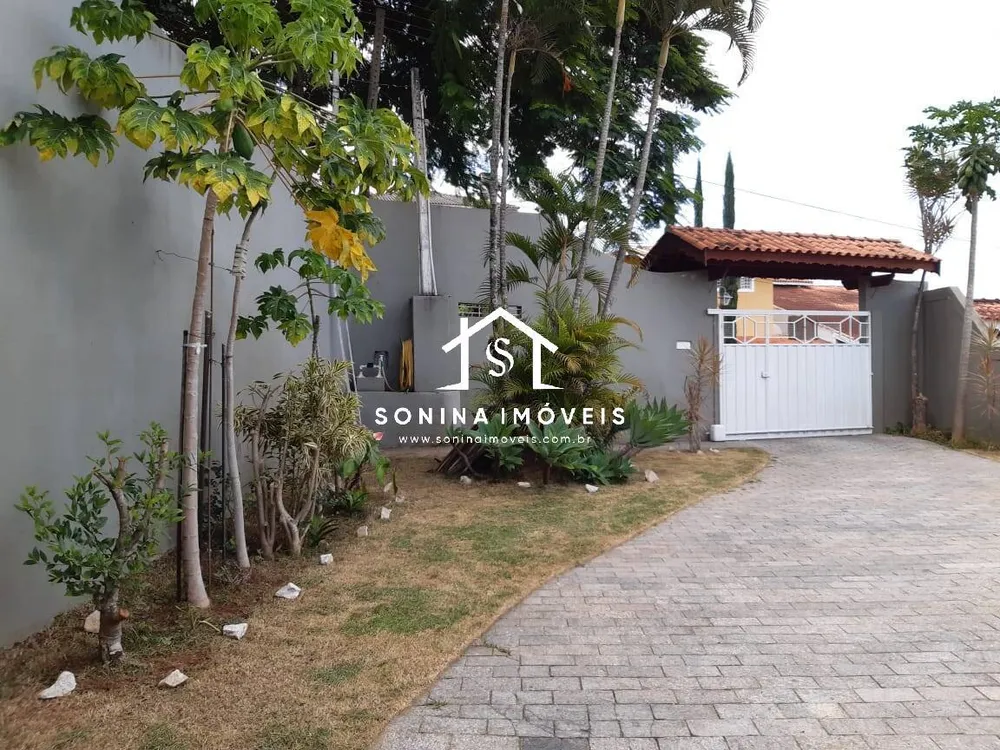 Casa, 5 quartos, 256 m² - Foto 2
