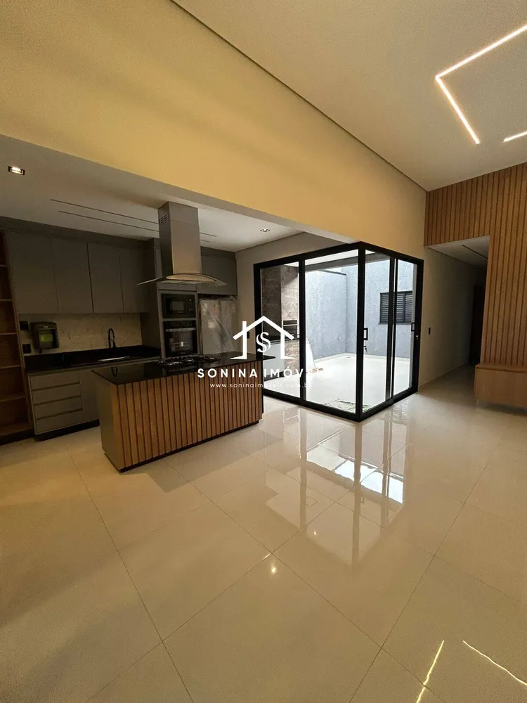Casa, 3 quartos, 154 m² - Foto 2