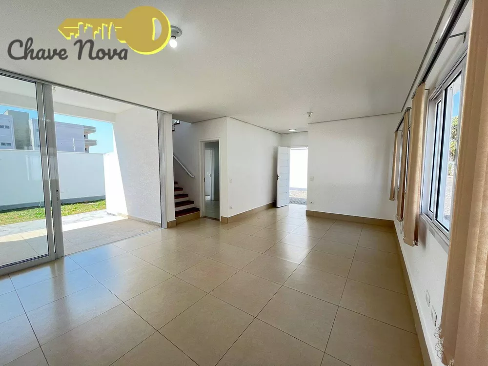 Casa à venda com 3 quartos, 115m² - Foto 6