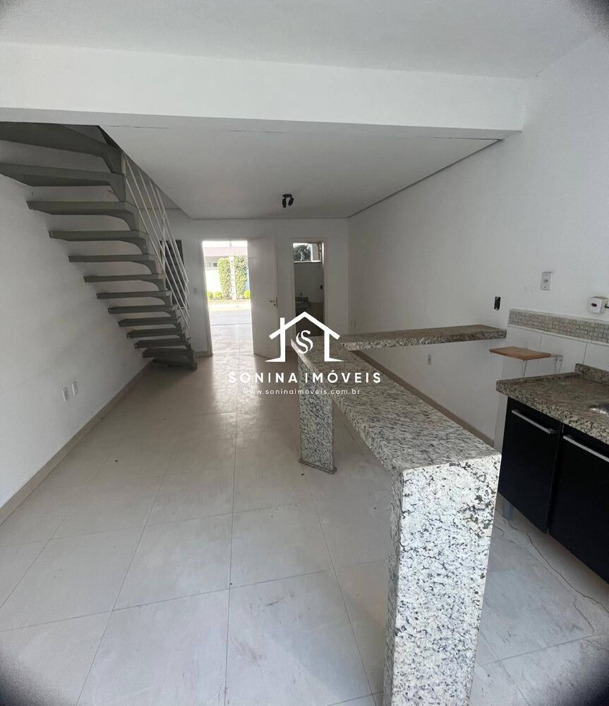 Casa à venda com 2 quartos, 86m² - Foto 25