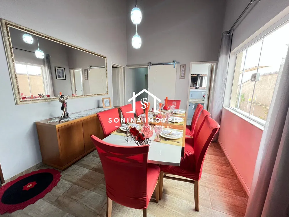 Casa, 4 quartos, 302 m² - Foto 2