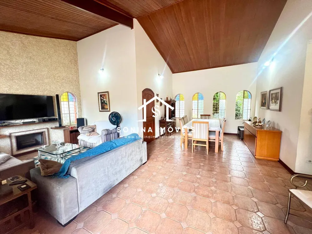 Casa, 4 quartos, 238 m² - Foto 4