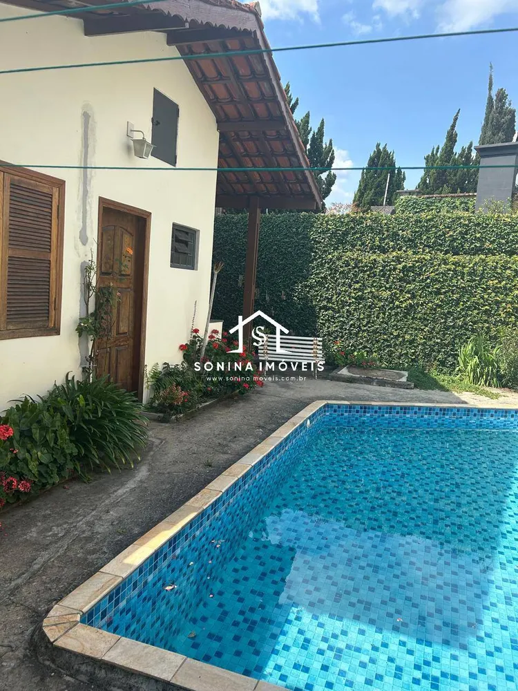 Casa, 3 quartos, 169 m² - Foto 1