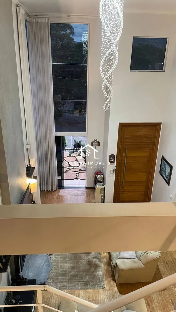Casa, 3 quartos, 233 m² - Foto 2