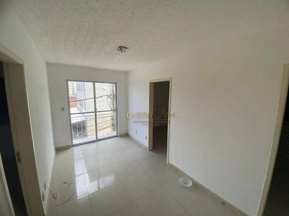 Apartamento à venda com 3 quartos, 50m² - Foto 1