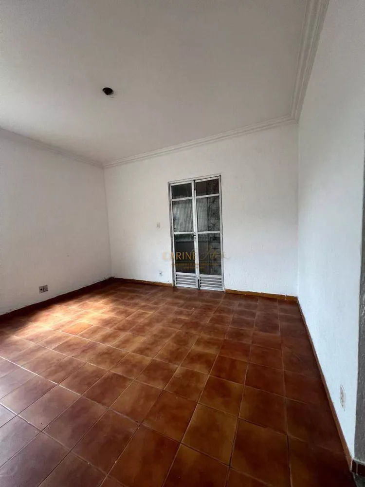 Apartamento à venda com 3 quartos, 64m² - Foto 2