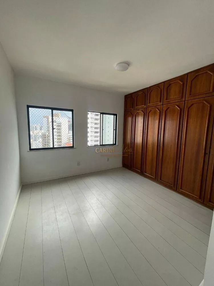 Apartamento à venda com 3 quartos, 120m² - Foto 4