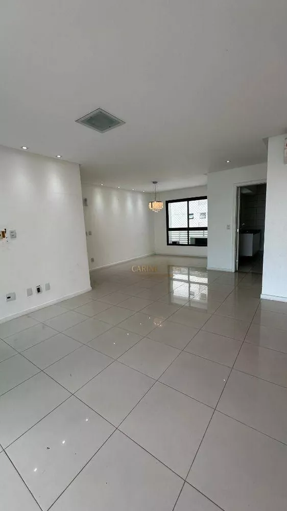 Apartamento à venda com 4 quartos, 166m² - Foto 2