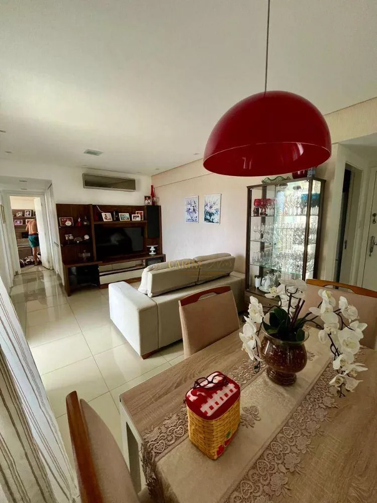 Apartamento à venda com 3 quartos, 79m² - Foto 2