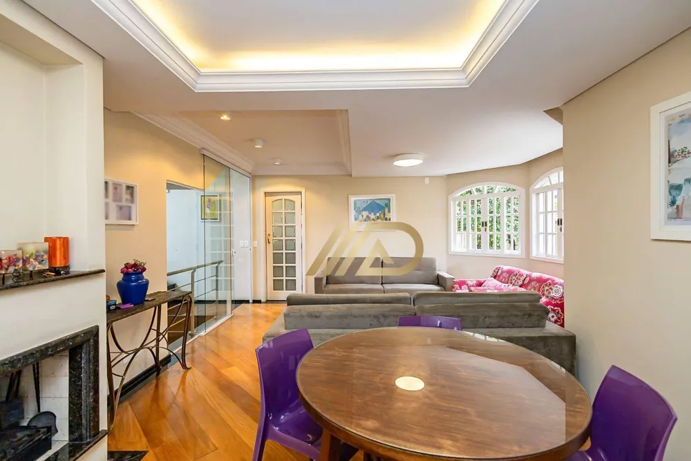 Casa, 4 quartos, 302 m² - Foto 3