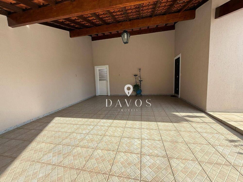 Casa, 4 quartos, 202 m² - Foto 1