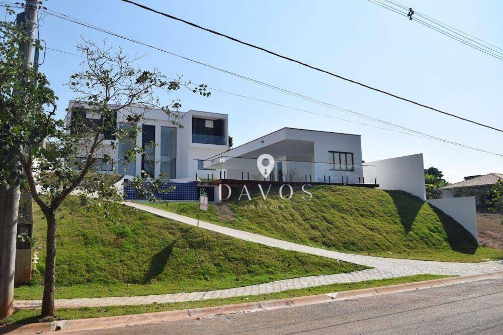 Sobrado, 3 quartos, 305 m² - Foto 4