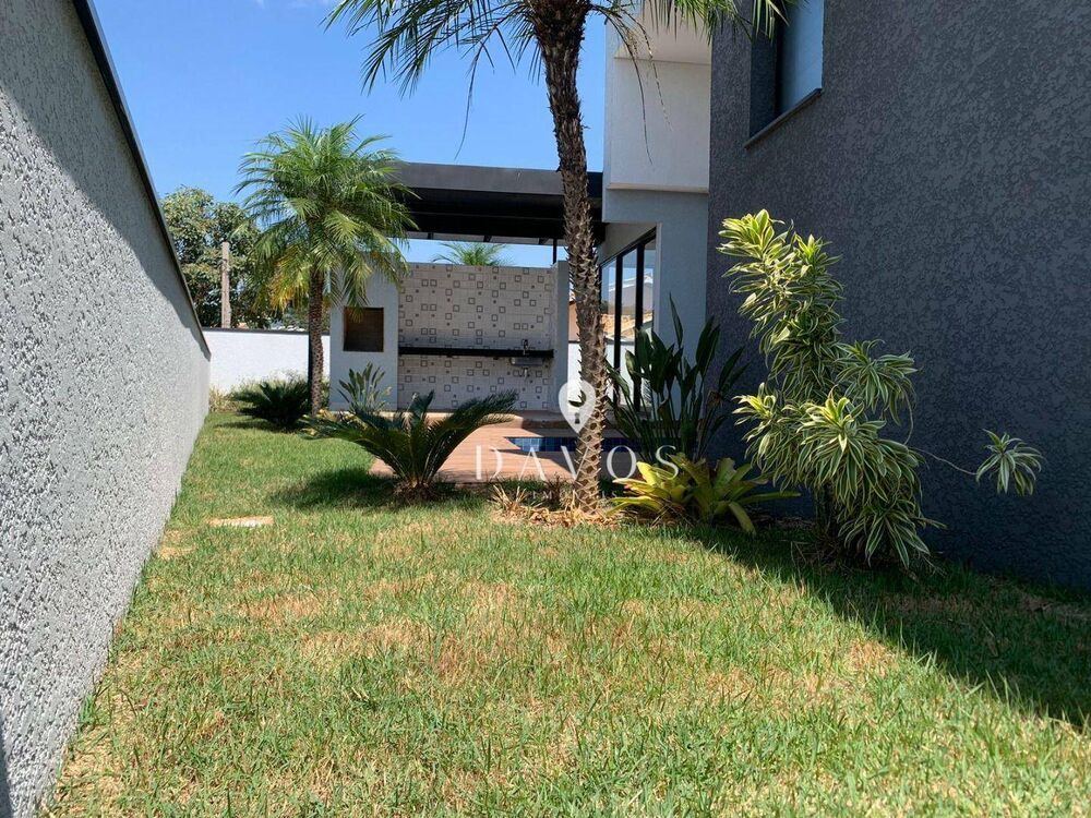 Casa, 3 quartos, 227 m² - Foto 1