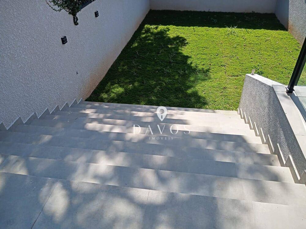 Sobrado à venda com 3 quartos, 150m² - Foto 4
