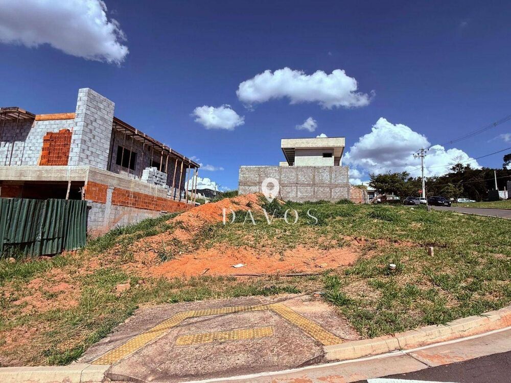 Loteamento e Condomínio, 390 m² - Foto 1