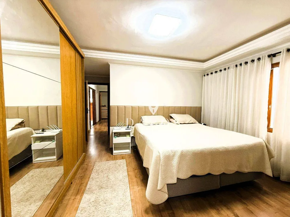 Casa, 3 quartos, 280 m² - Foto 4
