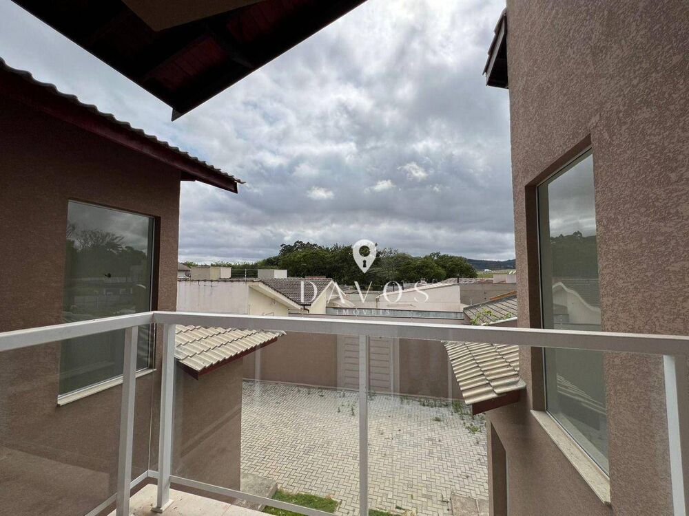 Sobrado, 3 quartos, 131 m² - Foto 1