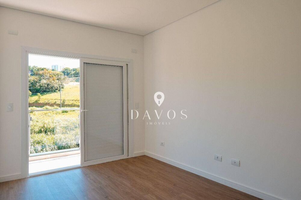 Sobrado, 3 quartos, 282 m² - Foto 2