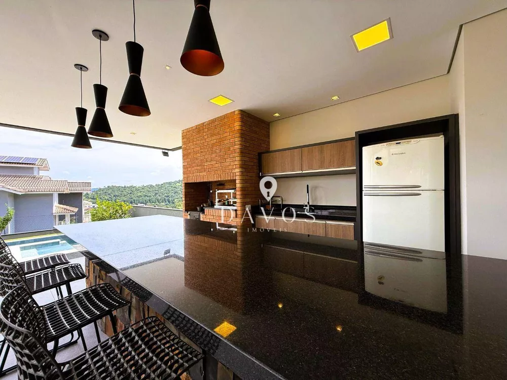 Sobrado, 4 quartos, 388 m² - Foto 1