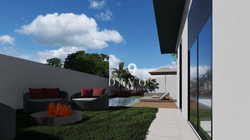 Sobrado, 3 quartos, 209 m² - Foto 2