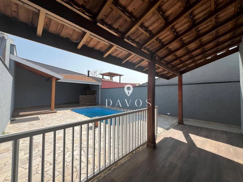 Sobrado, 3 quartos, 330 m² - Foto 1