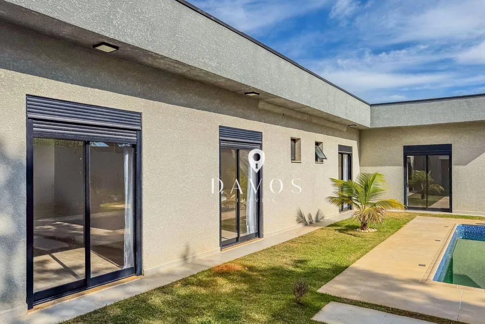 Casa, 4 quartos, 244 m² - Foto 4