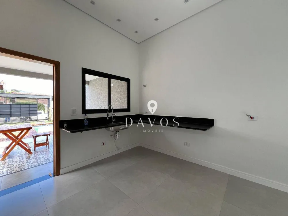 Casa, 3 quartos, 140 m² - Foto 1
