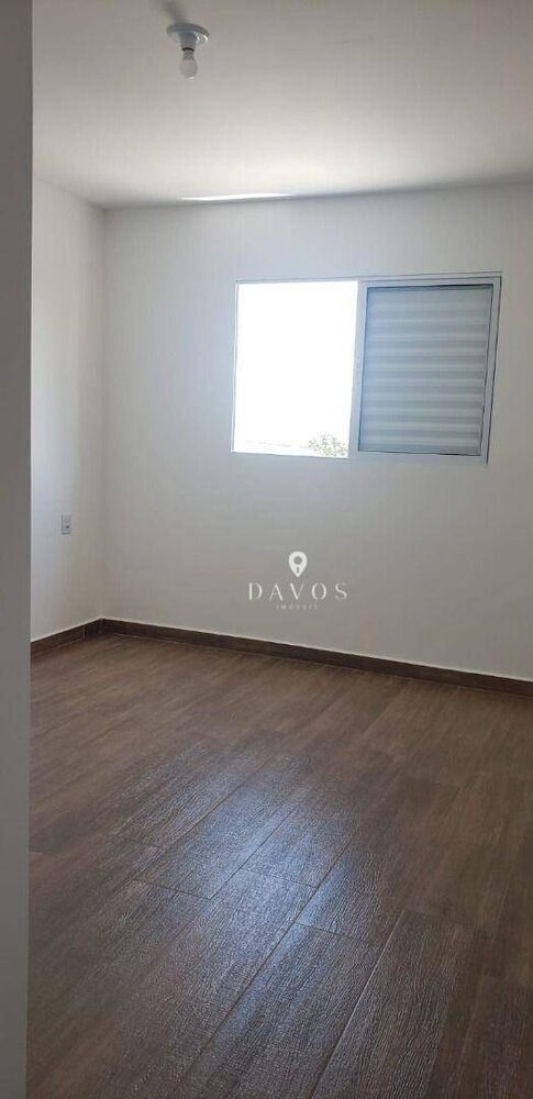 Sobrado à venda com 3 quartos, 125m² - Foto 2