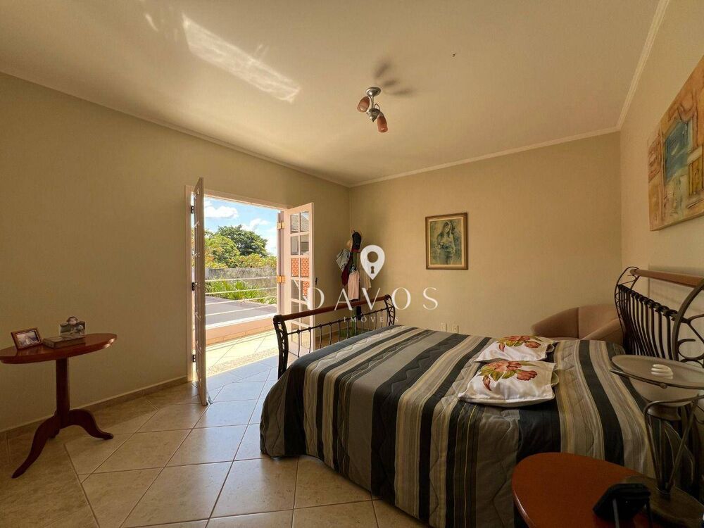 Sobrado, 3 quartos, 343 m² - Foto 11