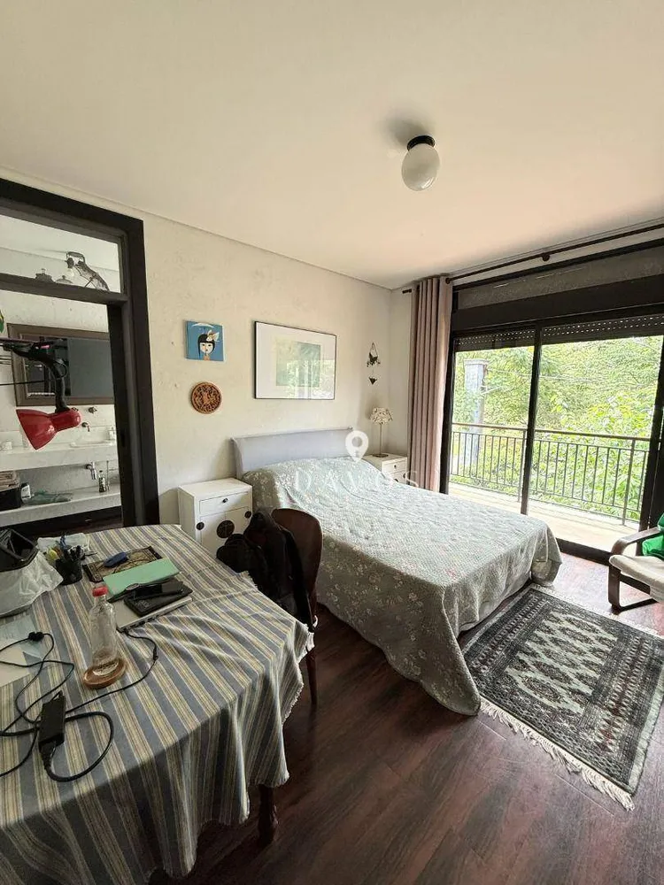 Sobrado, 4 quartos, 585 m² - Foto 2