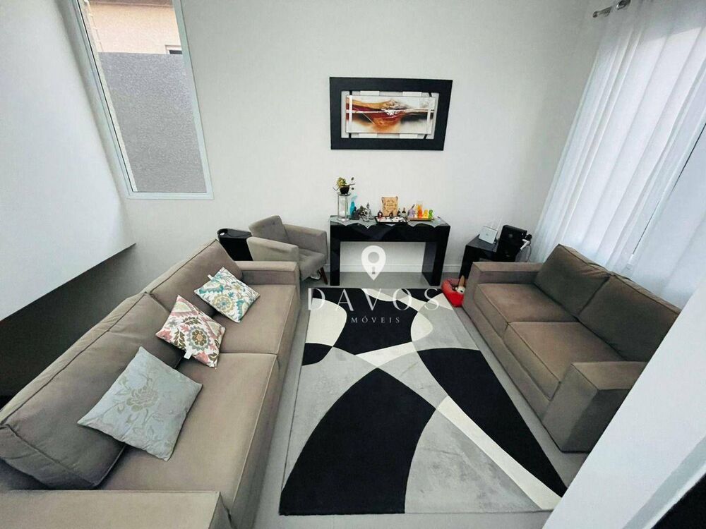 Sobrado, 3 quartos, 222 m² - Foto 1