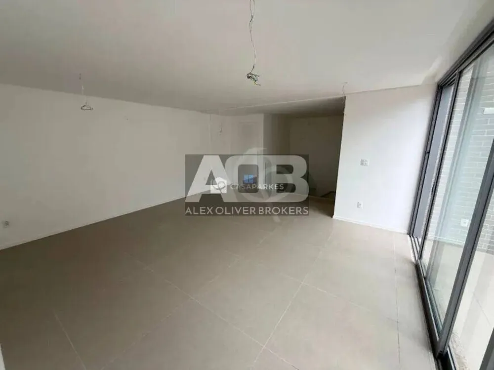 Cobertura, 3 quartos, 266 m² - Foto 11