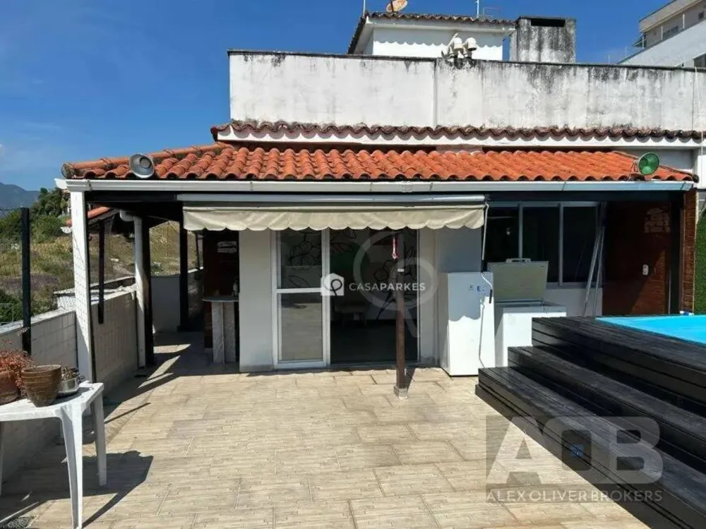 Cobertura, 3 quartos, 253 m² - Foto 2