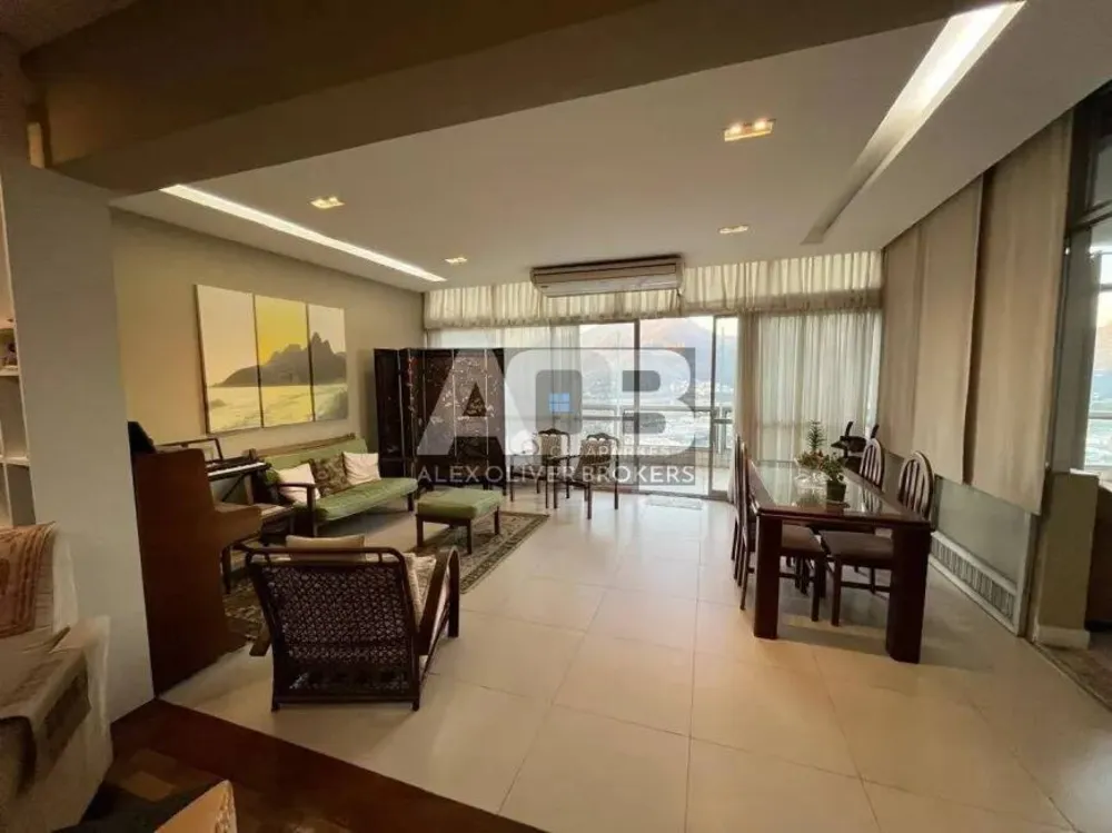 Cobertura, 3 quartos, 245 m² - Foto 12